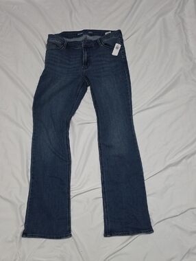 Old Navy Mid-rise Boot-cut Size 10